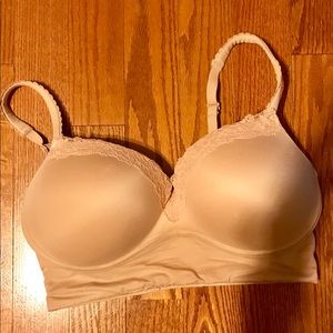 Victoria secret padded no wire push up bra 38dd